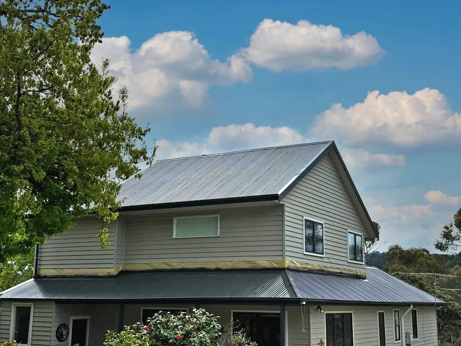 Watertight Upper Pakenham residential roof after rust protection and leak prevention coating system